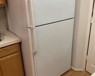 Maytag Plus White Refrigerator