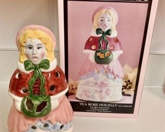 Tea Rose Holiday Caroler Luminary