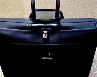 Kenneth Cole Suitcase Garment Bag