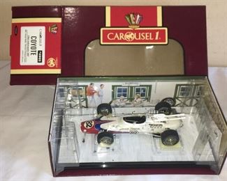 Carosel 1 Indy 500 Coyote DIECAST 