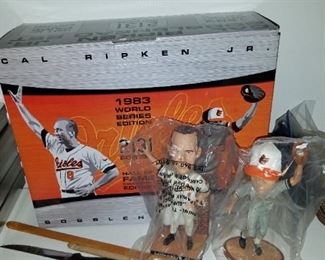 Ripken bobblehead set, MISSING ONE BOBBLEHEAD