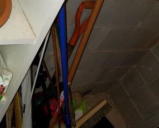 gardening/outdoor supplies