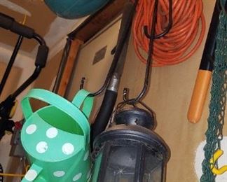 gardening/outdoor supplies