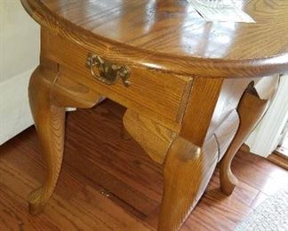 matching coffee table and 2 end tables