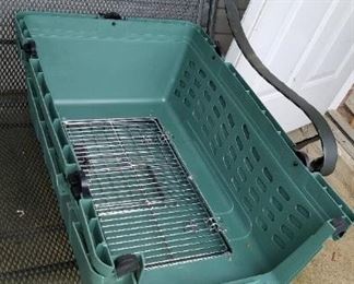 new, never used dog/cat carrier