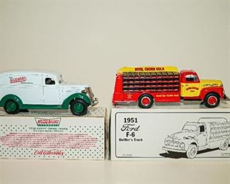 2 trucks Krispy Kreme new in box ERTL