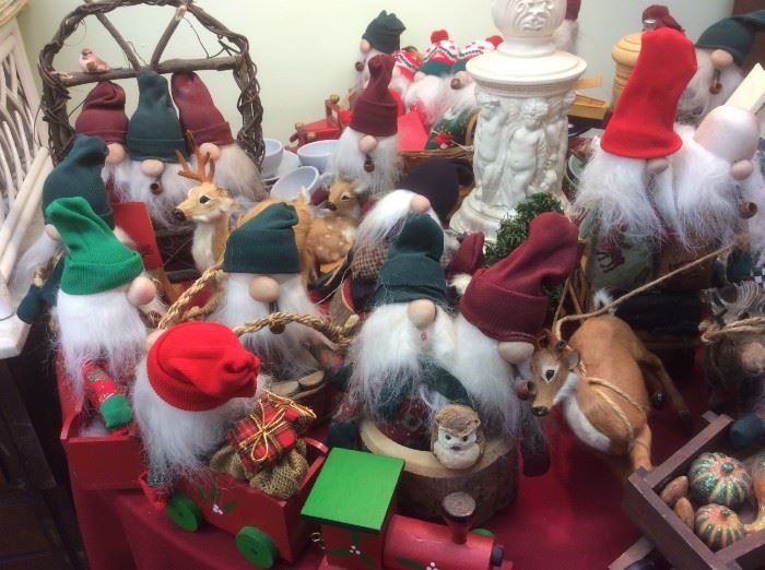 Dominion's Christmas Estate Sale ! in Catharpin, VA starts on 12/15/2021