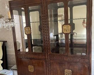 1Henredon China Hutch2 and Server