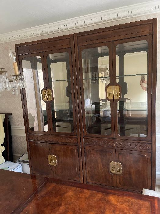 1Henredon China Hutch2 and Server