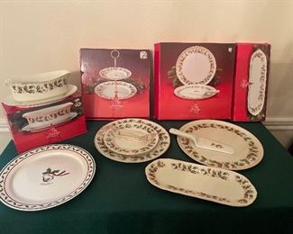 All The Trimmings Serving Set