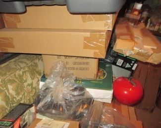 QVC & HSN SHOPPER ALL NEW ITEMS
GREAT FOR THE HOLIDAY SHOPPING