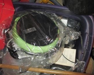 QVC & HSN SHOPPER ALL NEW ITEMS
GREAT FOR THE HOLIDAY SHOPPING
TONS OF CHRISTMAS HOLIDAY DECORATIONS
