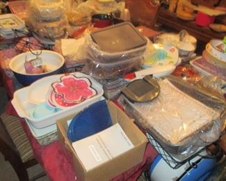 QVC & HSN SHOPPER ALL NEW ITEMS
GREAT FOR THE HOLIDAY SHOPPING
TONS OF CHRISTMAS HOLIDAY DECORATIONS
