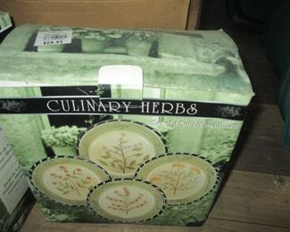 QVC & HSN SHOPPER ALL NEW ITEMS
GREAT FOR THE HOLIDAY SHOPPING
TONS OF CHRISTMAS HOLIDAY DECORATIONS