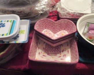 QVC & HSN SHOPPER ALL NEW ITEMS
GREAT FOR THE HOLIDAY SHOPPING
TONS OF CHRISTMAS HOLIDAY DECORATIONS