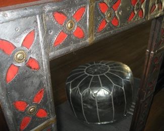 Close up of mirror frame