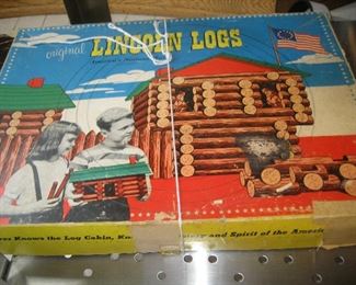 Vintage Lincoln Logs