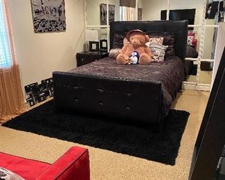 Queen Bed