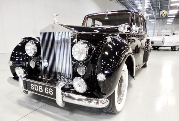 1951 Rolls Royce - 32,000 miles -&nbsp;Asking current Auction Specialty Dealer Pricing