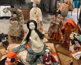 Japanese Geisha and warrior figurines