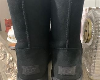 New and used Uggs size 10