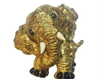 Van Cleef & Arpels 18k Yellow Gold & Sapphire Elephant