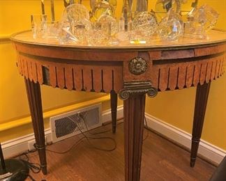 19th Century round table with gilt bronze accents