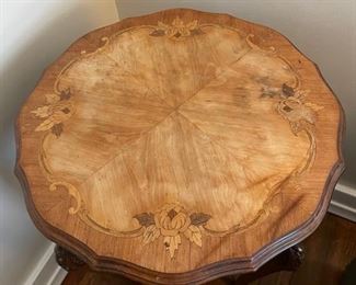 Antique Inlay Wood Round Accent Table BUY NOW https://www.estatesales.net/marketplace/items/611321