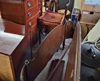 Bedroom set, misc. Furniture 