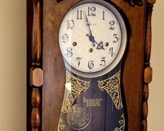Wall mounted clock