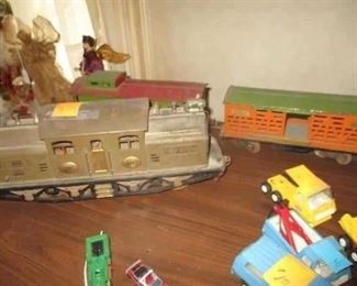Vintage train set, tracks, tunnel, bridge etc