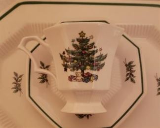 Nikko Christmas Classic Collection