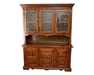 31.Country Style Hutch