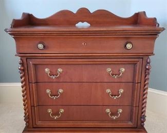 Lovely Lexington Vestiges 4 Drawer Cherry Wood Night Chest