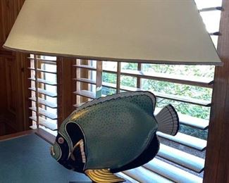 Vintage Italian Porcelain Table Lamp