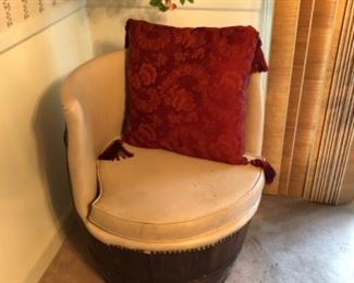 Upholstered Barrel Chair