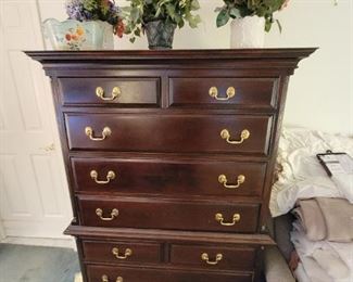 Pennsylvania House chest of drawers 
