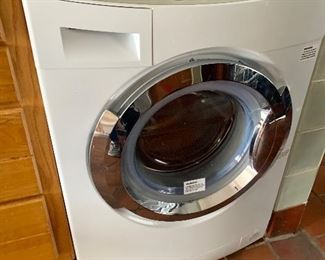 Washer dryer combo by Haier
