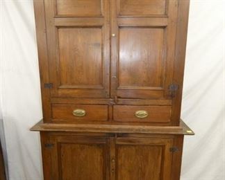 EARLY 1800'S EASTERN SHORE HUTCH