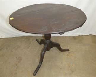 VIEW 3 TOP EARLY TILT TOP TABLE