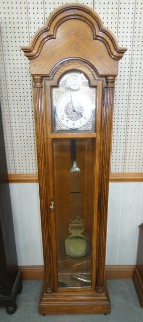 HOWARD MILLER GRANDFATHER CLOCK