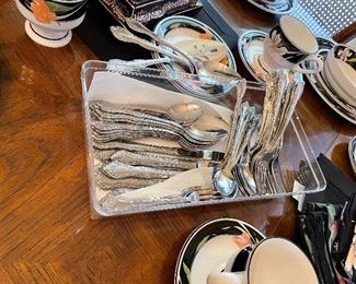 Oneida stainless flatware