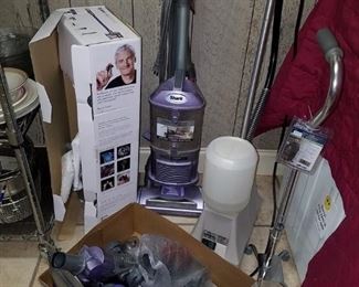 Shark vacuum cleaner with multiple attachments