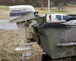 A closer look at the Johnson 7.5hp outboard and Minn Kota trolling motor