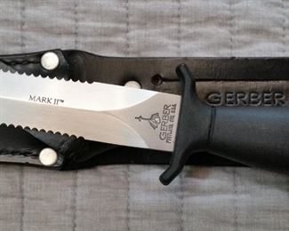 A closer look at the Gerber Mark II knife