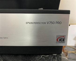 Epson Perfection V750 Pro