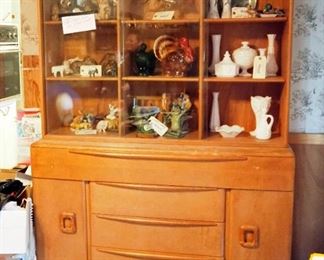 Heywood Wakefield Midcentury Modern 4 Drawer China Hutch, 72" x 54" x 19"