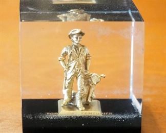 Wolrd War II Service Metal With Matching Coin, For Three Centuries Paper Weight, And America Stands Proud Collectors Plate By Rudi Reihardt