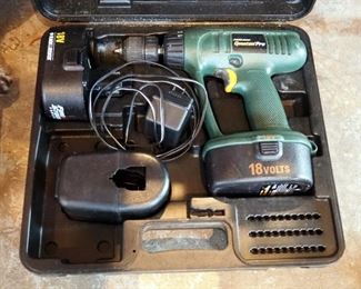 Black And Decker Quantum Pro 18 Volt Cordless Drill With Batteries, Charger And Carrying Case