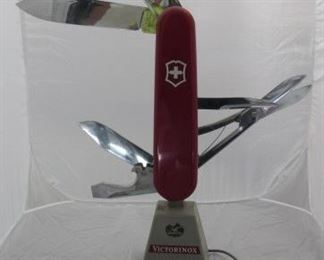 Victorinox Swiss Army Knife Store Display - Works